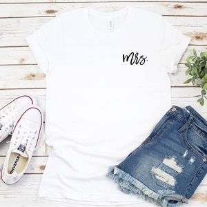 💍 Mrs. Crew Neck Tee